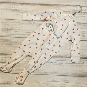 Beau et Belle 6-9m onesie